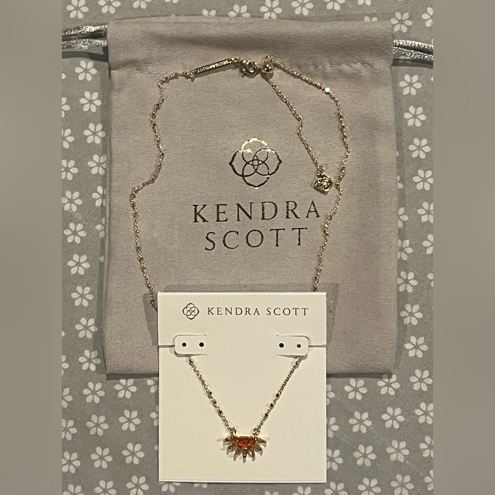 Kendra Scott Samantha Sun Gold-Tone Necklace in Orange Glass new with dust bag